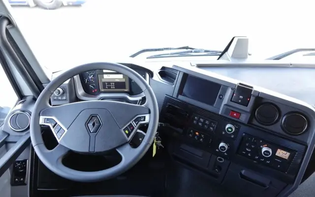 RENAULT C 520  / 6x4 / HYDRAULIKA / RETARDER /  KLIMA POSTOJOWA / 3 OSIOWY CIĄGNIK SIODŁOWY / DMC: 100 000 KG !! / BOGATE WYPOSAŻENIE 