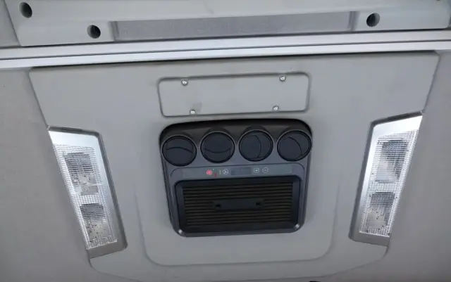 RENAULT C 520  / 6x4 / HYDRAULIKA / RETARDER /  KLIMA POSTOJOWA / 3 OSIOWY CIĄGNIK SIODŁOWY / DMC: 100 000 KG !! / BOGATE WYPOSAŻENIE 