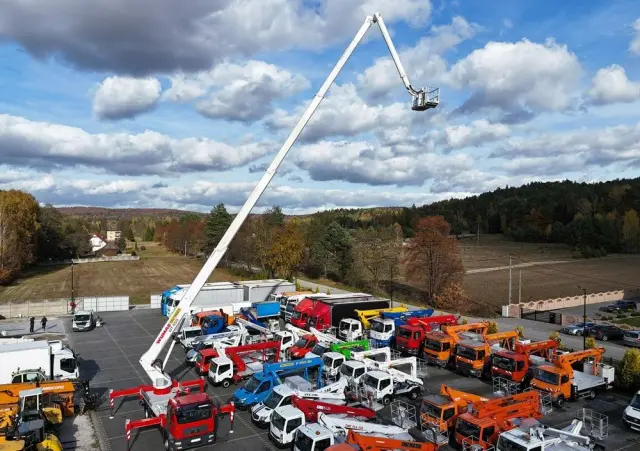 MAN TGM 18.280 Zwyżka WUMAG WT 450 Podnośnik Koszowy 