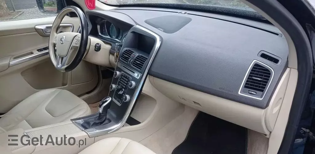 VOLVO Xc 60 
