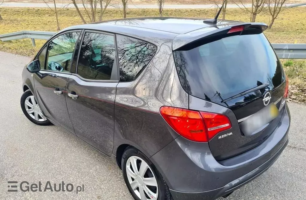 OPEL Meriva 
