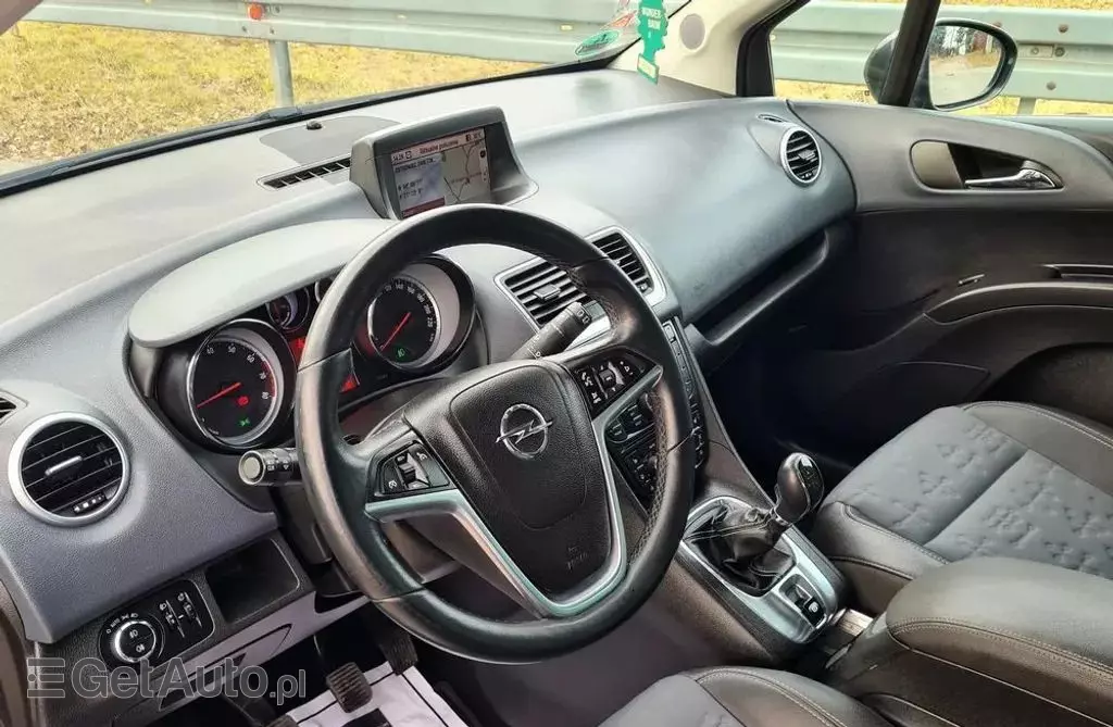 OPEL Meriva 