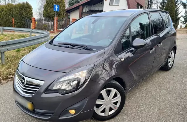 OPEL Meriva 