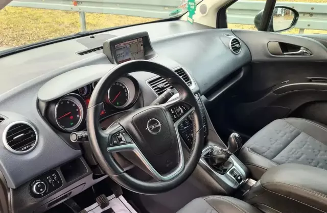 OPEL Meriva 