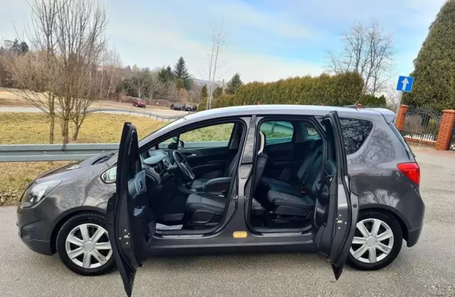 OPEL Meriva 