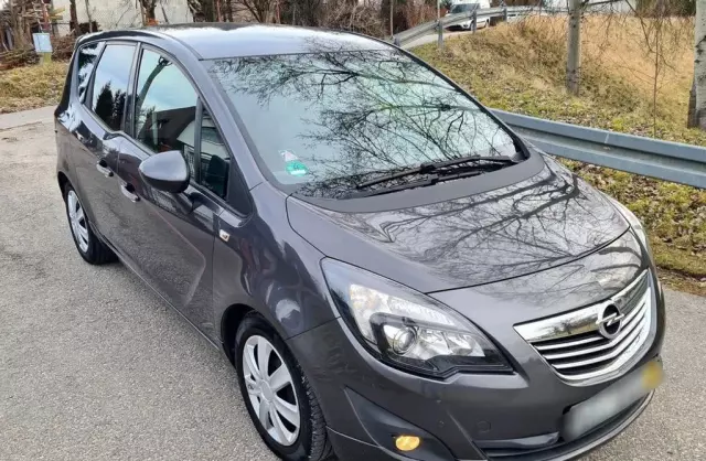 OPEL Meriva 