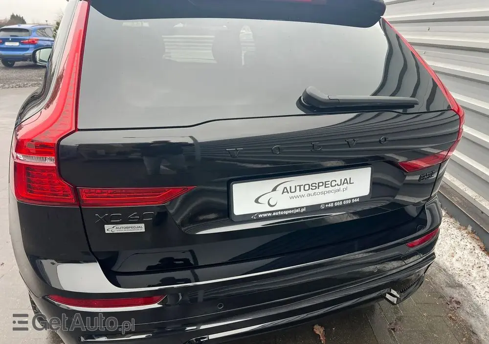 VOLVO XC 60 B5 B AWD Ultra Black Edition