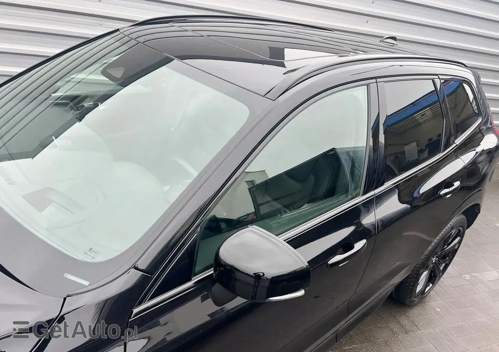 VOLVO XC 60 B5 B AWD Ultra Black Edition