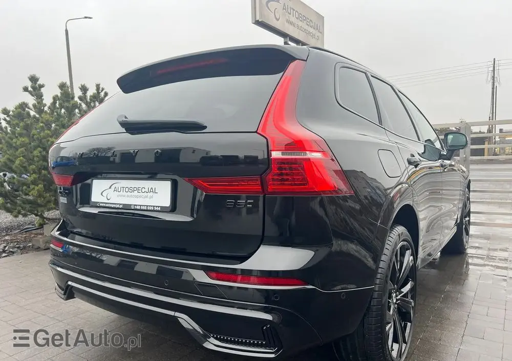 VOLVO XC 60 B5 B AWD Ultra Black Edition