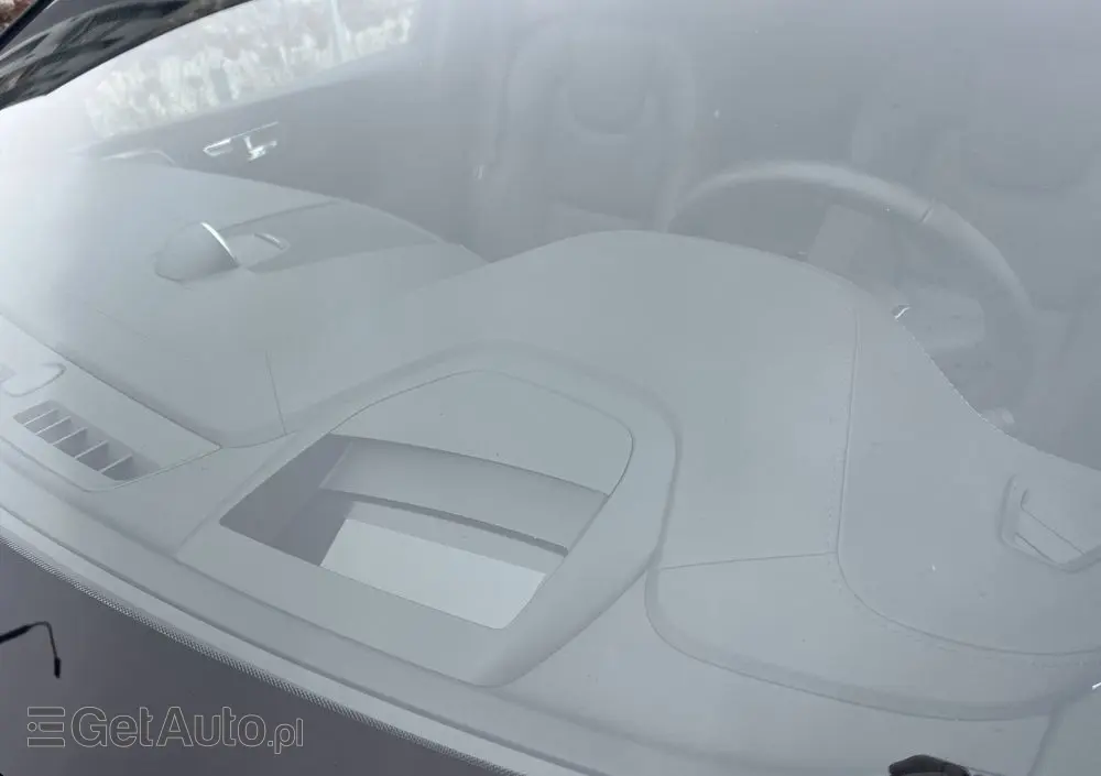 VOLVO XC 60 B5 B AWD Ultra Black Edition