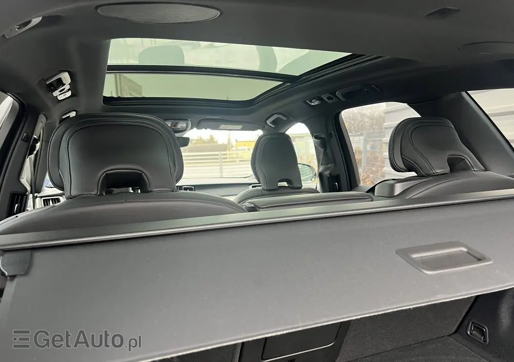 VOLVO XC 60 B5 B AWD Ultra Black Edition