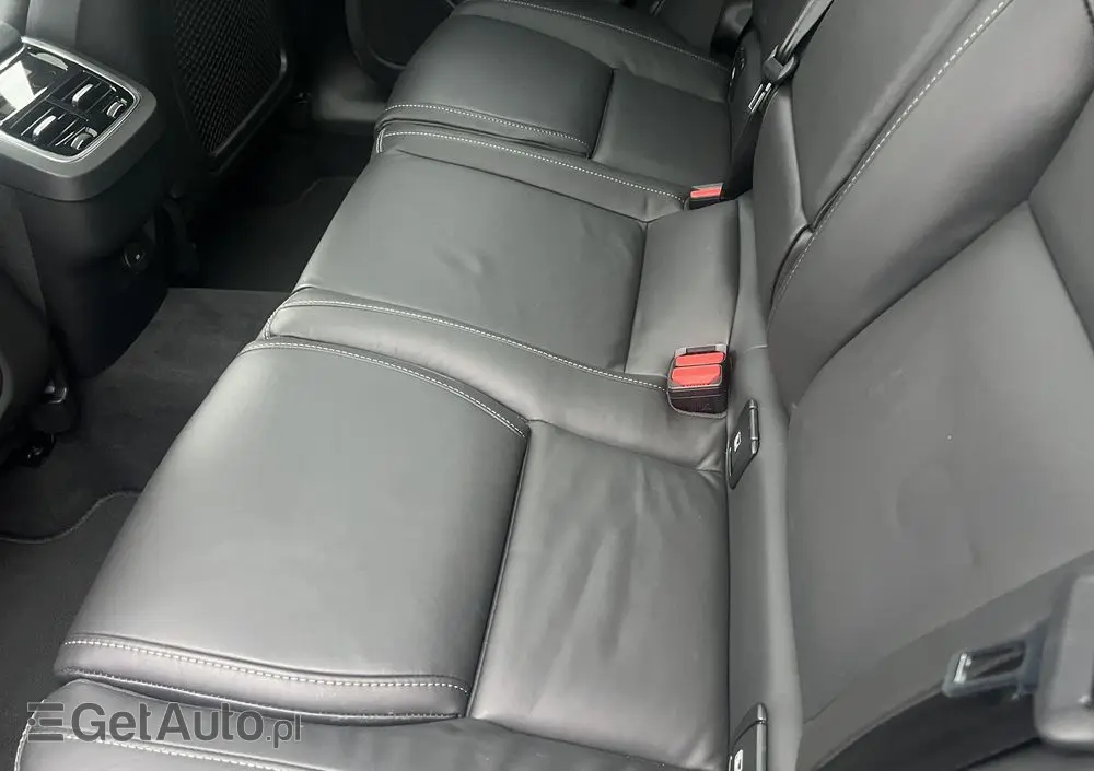 VOLVO XC 60 B5 B AWD Ultra Black Edition