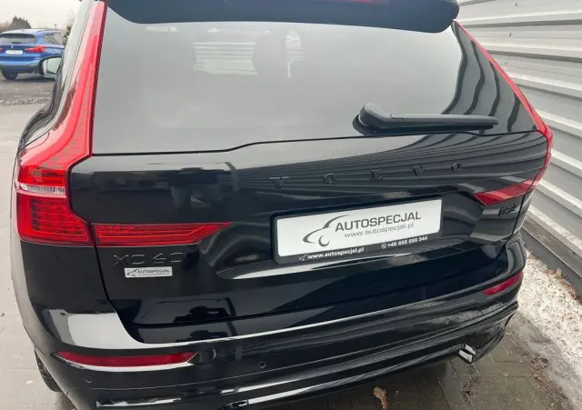 VOLVO XC 60 B5 B AWD Ultra Black Edition