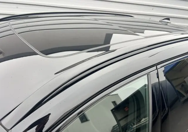 VOLVO XC 60 B5 B AWD Ultra Black Edition