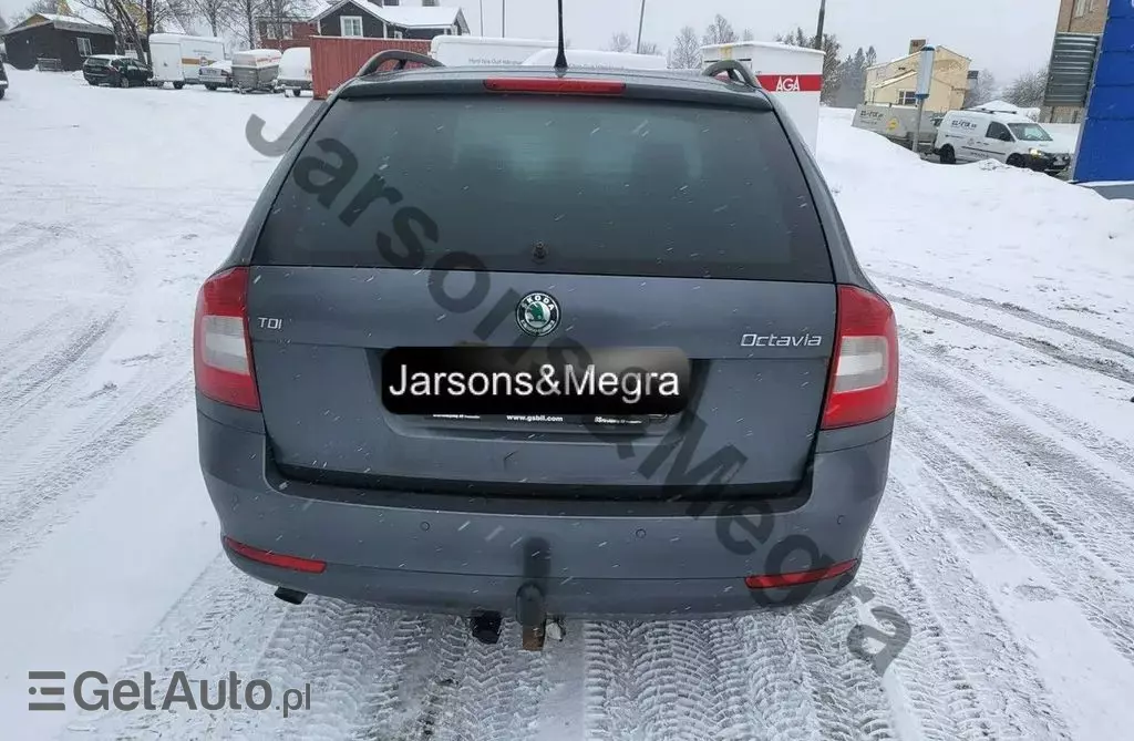 SKODA Octavia 