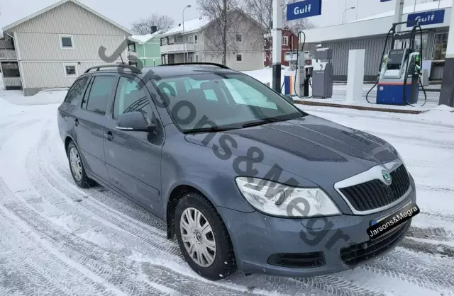 SKODA Octavia 