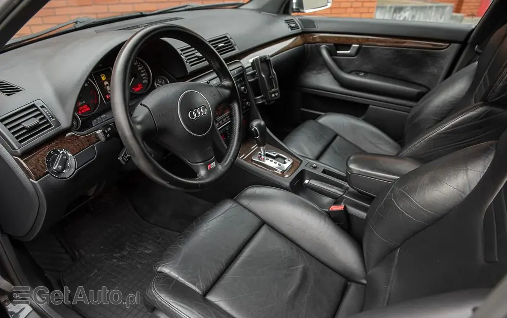 AUDI S4 Avant 4.2 Quattro Tiptr