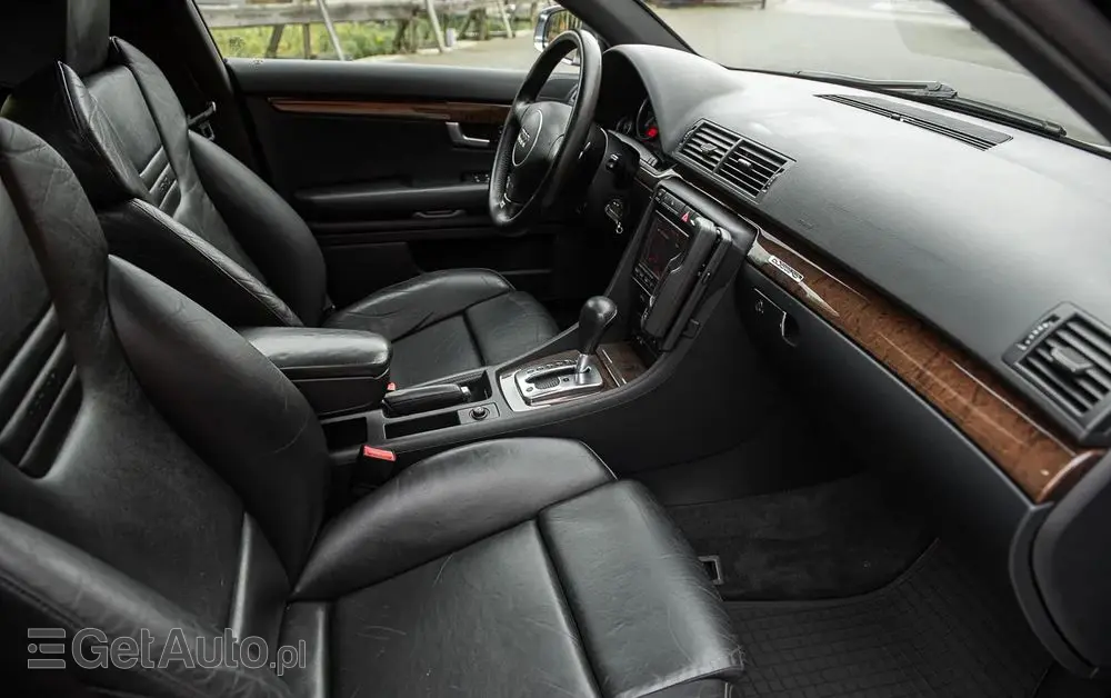 AUDI S4 Avant 4.2 Quattro Tiptr