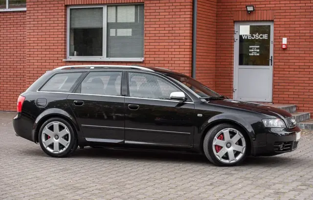 AUDI S4 Avant 4.2 Quattro Tiptr