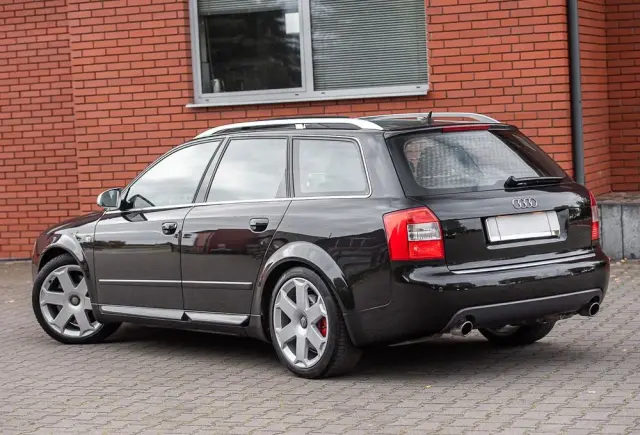 AUDI S4 Avant 4.2 Quattro Tiptr