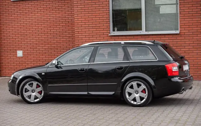 AUDI S4 Avant 4.2 Quattro Tiptr