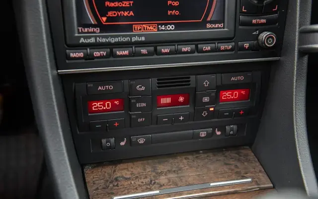 AUDI S4 Avant 4.2 Quattro Tiptr