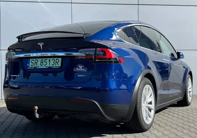 TESLA Model X Long Range Plus