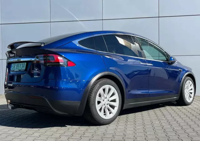 TESLA Model X Long Range Plus