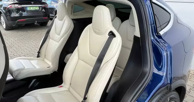 TESLA Model X Long Range Plus