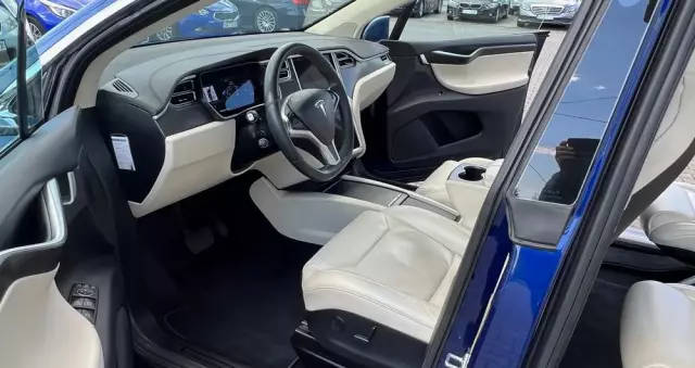 TESLA Model X Long Range Plus