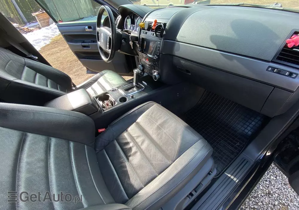 VOLKSWAGEN Touareg 3.0 V6 TDI DPF Tiptr