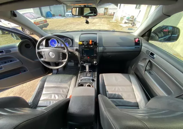 VOLKSWAGEN Touareg 3.0 V6 TDI DPF Tiptr