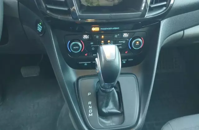 FORD Tourneo Connect 