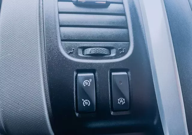 NISSAN NV300 1.6 dCi MR`14 E6 3.0t 