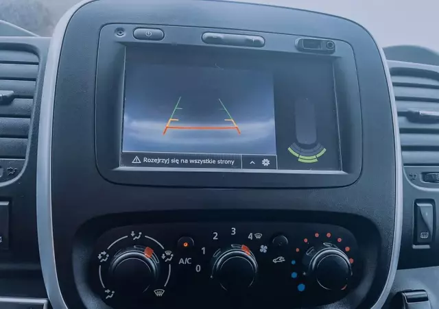 NISSAN NV300 1.6 dCi MR`14 E6 3.0t 