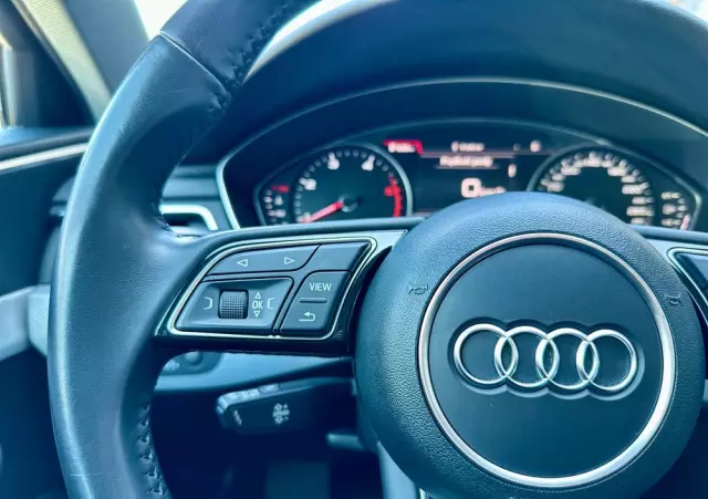 AUDI A4 2.0 TDI Quattro Sport S tronic