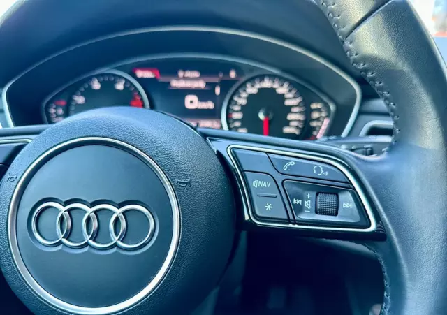 AUDI A4 2.0 TDI Quattro Sport S tronic