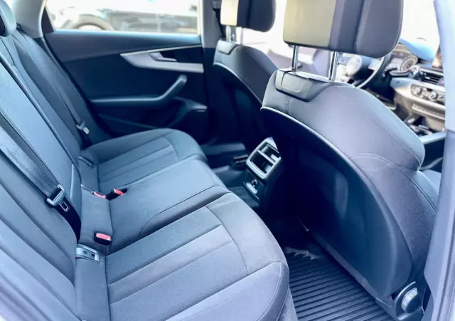 AUDI A4 2.0 TDI Quattro Sport S tronic