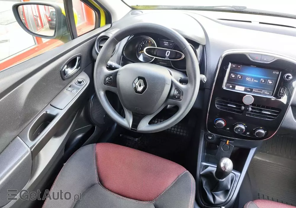 RENAULT Clio 1.2 16V Life