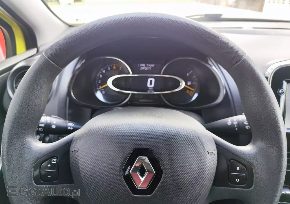 RENAULT Clio 1.2 16V Life
