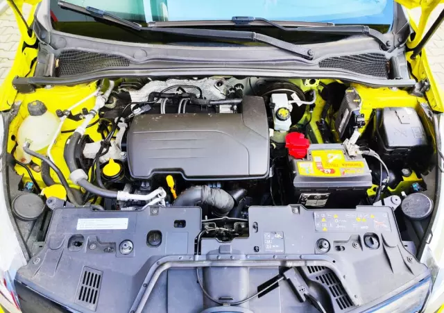 RENAULT Clio 1.2 16V Life