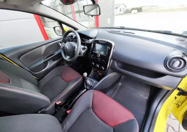 RENAULT Clio 1.2 16V Life