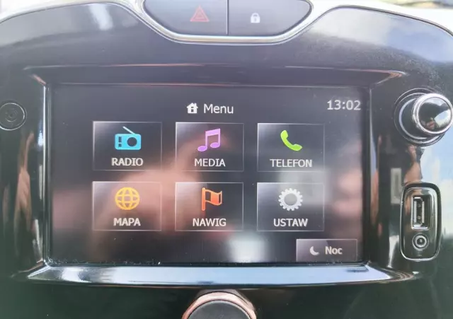 RENAULT Clio 1.2 16V Life