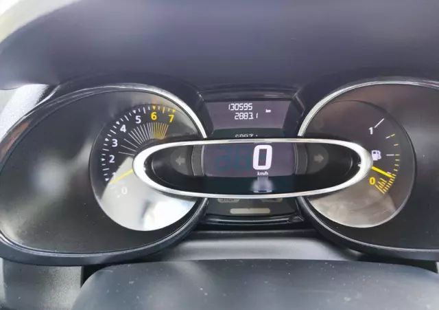 RENAULT Clio 1.2 16V Life