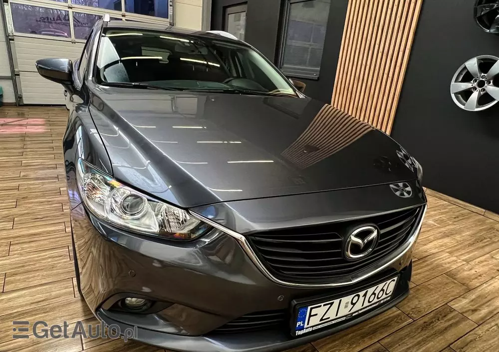 MAZDA 6 