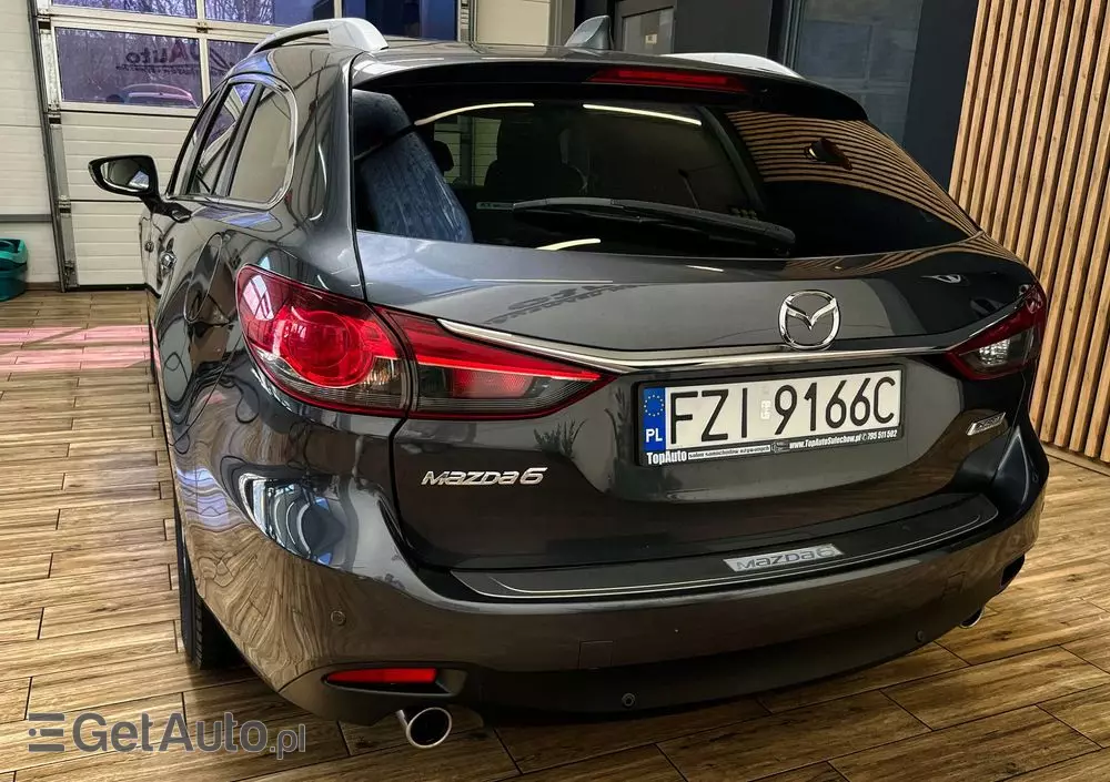 MAZDA 6 