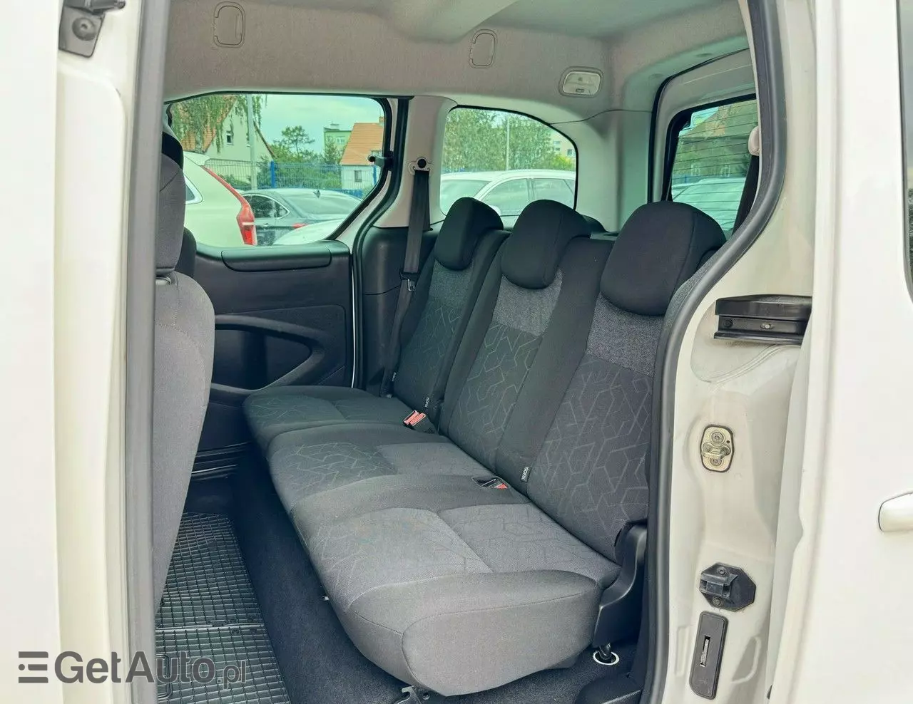 PEUGEOT Partner 1.6 BlueHDi Active