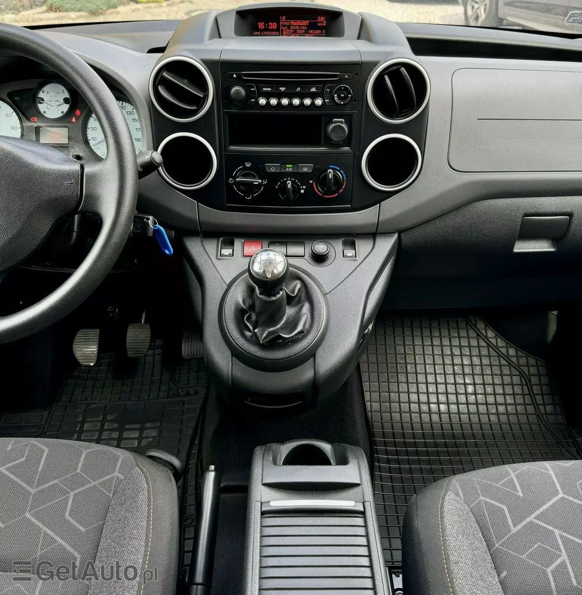 PEUGEOT Partner 1.6 BlueHDi Active