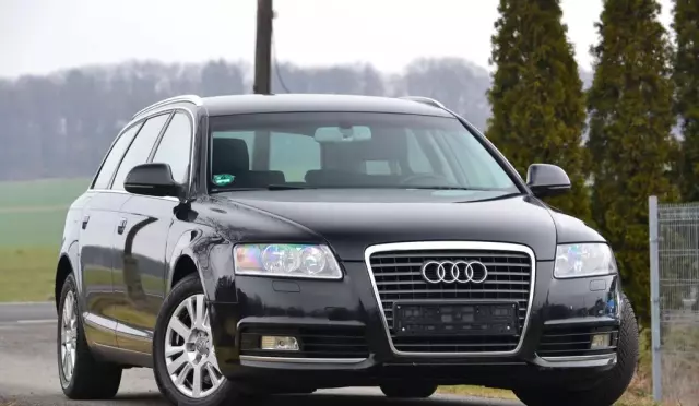 AUDI A6 