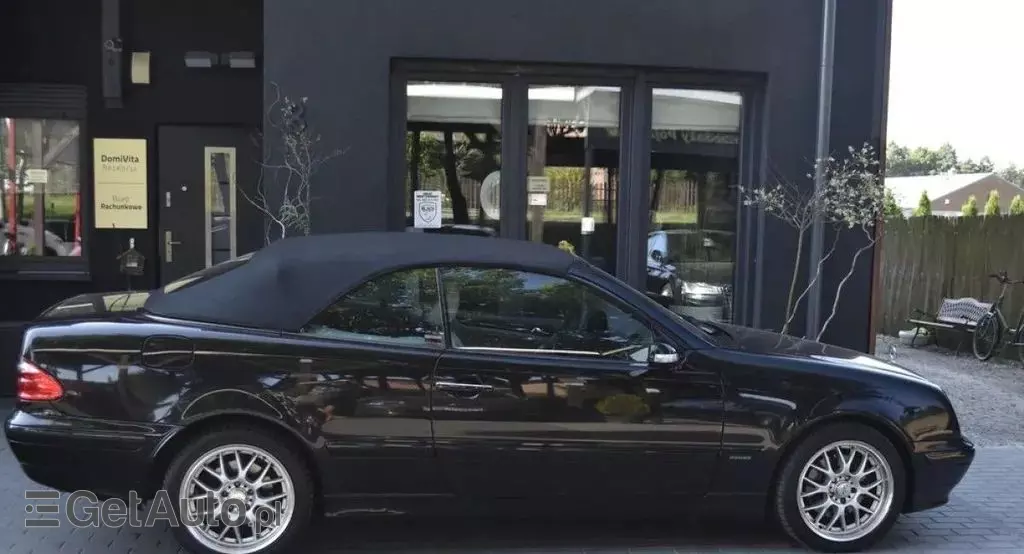 MERCEDES-BENZ CLK 
